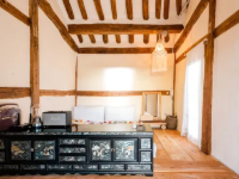 Goheung Namsoonjae Hanok Stay 高興郡酒店