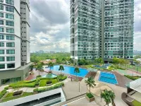 Molek Regency By Stayrene - Rooftop Pools