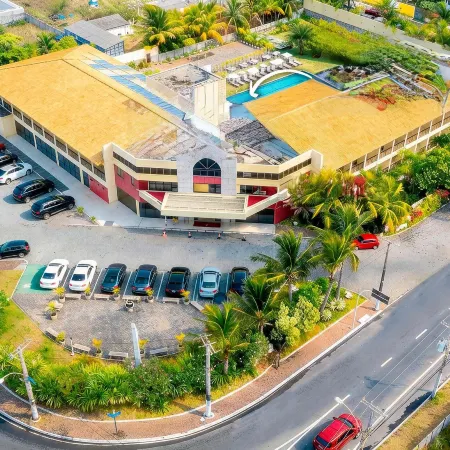 Catussaba Business Hotel Отели рядом с достопримечательностью «Пляж Итапуа»