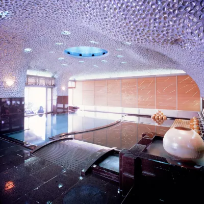 Yukemurino-Yado Biwanso - Pools