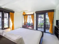 Punnpreeda Beach Resort Hotels near Hat Bang Rak beach