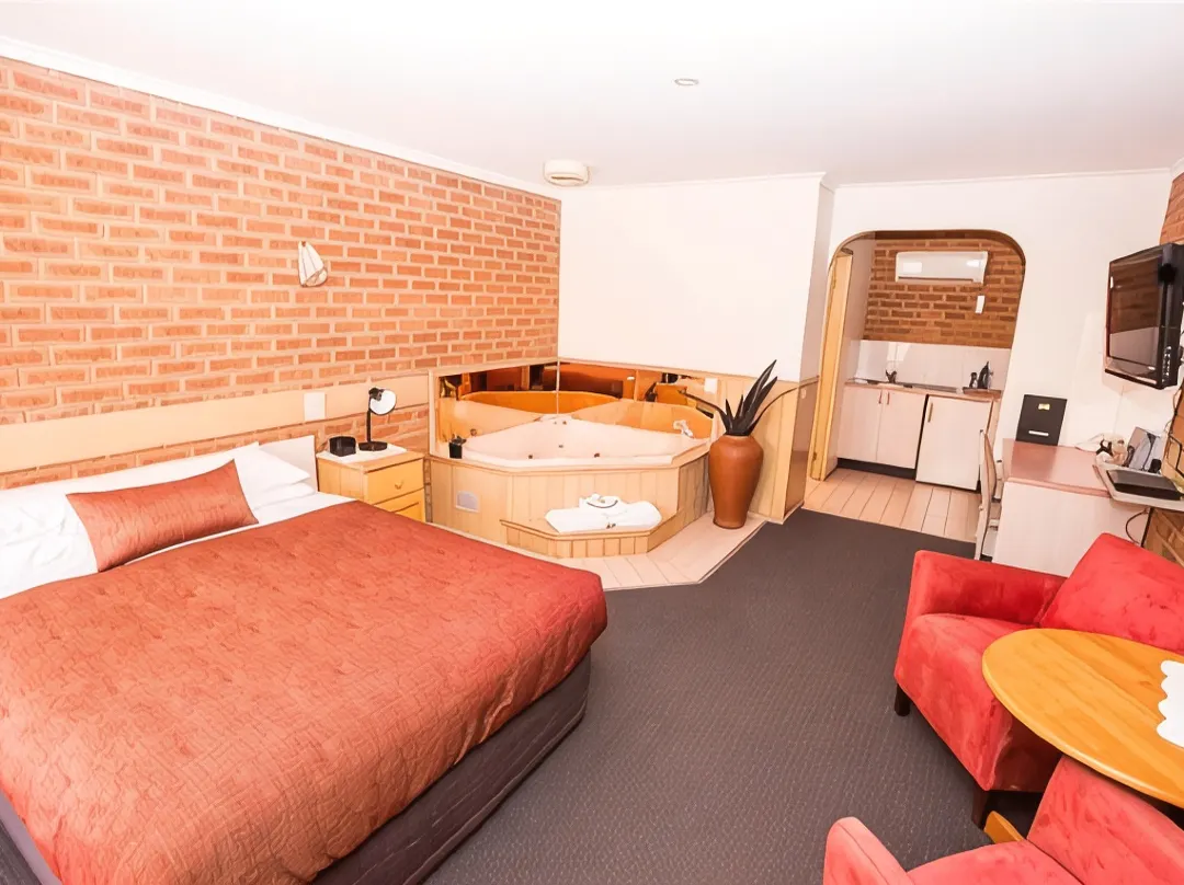 Colonial Motor Inn Bairnsdale Golden Chain Property - バーンズデール
