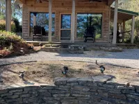 Cozy cabin with 1 bedroom, Lakefront views in tranquil Terry! Hotels in Byram