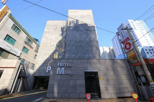 Hotel M Story