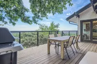 Private Retreat in Boulder with Fabulous Views