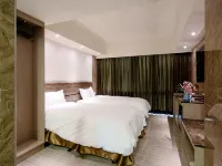 โรงแรมซุย ซา เหลียน โรงแรมใกล้ทะเลสาบซันมูน