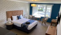 Southern Ocean Motor Inn - Beach