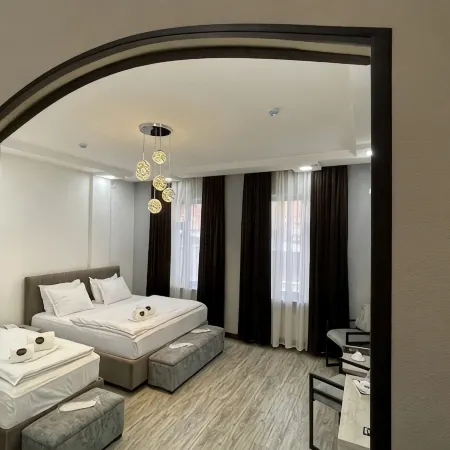 Shosh Palace Hotel