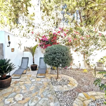 Top renovated holiday home with AC, Wi-Fi, satellite, infrared heating