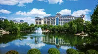 Hengda Hotel - Pools