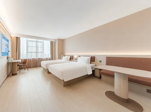 HanTing Hotel (Dezhou Qihe Wanda Plaza) - 2-Star