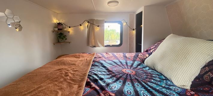Stay in Grace: Beautiful Camper with World-Class Views in Wine Country of Paonia Hoteles en Condado de Delta