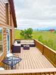 Pet Friendly cabin w/ fireplace and mountain views