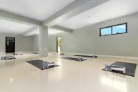 Exclusive French Polynesian Inspired Ocean View Villa - salle de sport