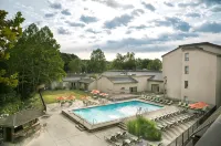 Heritage Hotel, Golf & Conference Center - piscine