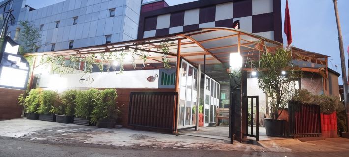 Mine Home Hotel Cihampelas Hotele w: Coblong