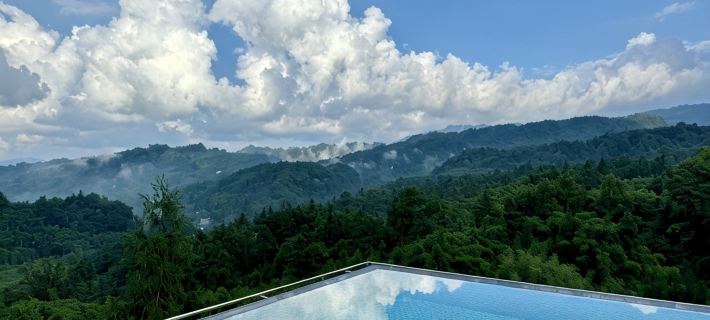Yunqi Yougu Private Tang Homestay Ya'an Bifengxia Branch Hotele w: Ya’an
