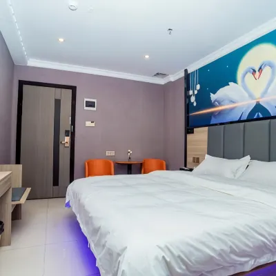 Cup Premium Hotel Hoteles cerca de Luoding Museum
