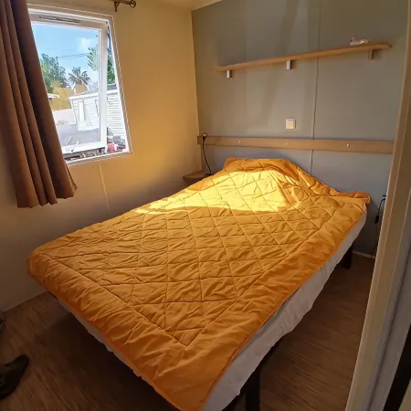 Mobile home in the Dunes, right on the beach and the sea!