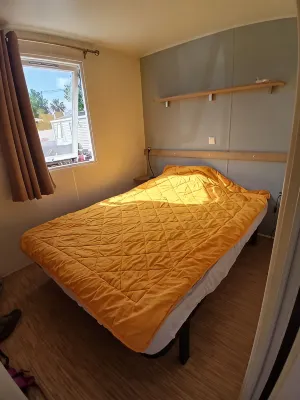 Mobile home in the Dunes, right on the beach and the sea! - Bungalows