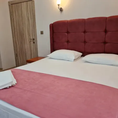 Yıldız Hotel