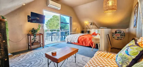 Hawkstone Hideaway - Your Peaceful Getaway - Apartments