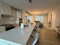 J Cornerstone Modern House Charming 4 Room Townhome in Delightful Fredericksburg - Homestays