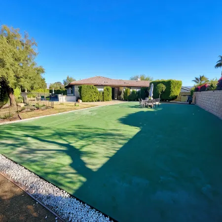 1/2acre Adult & Kid Playground-relax & have fun! Pool/spa-golf-tennis-shopping