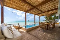 LUXURY BEACHFRONT VILLA  Includes 3 Pools, Wifi, Best Snorkeling & Kayaking Bay - 別墅
