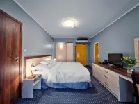 Poleczki Residence Apartments Hotels near Ursynow