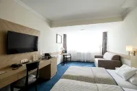 Hotel Marina Port - Pool