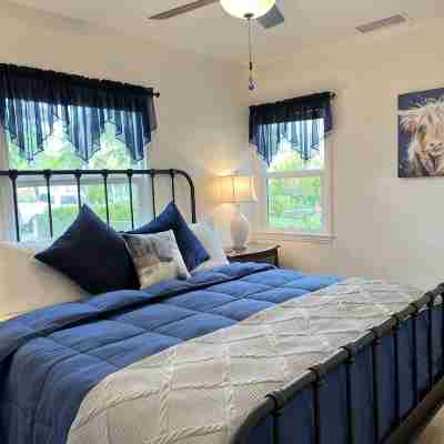 Paso Wine Country Cottage Rooms