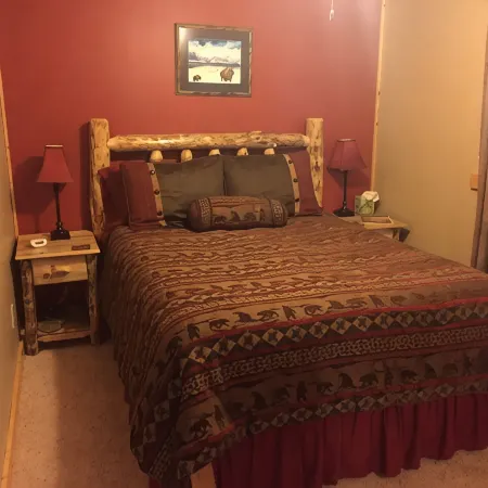 Montana’s Yellowstone Hideaway-Your Home Away From Home in Yellowstone