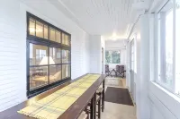 Superior Views, Harbor Views, Scenic Skyline Parkway, Remodeled, Charming - บังกะโล