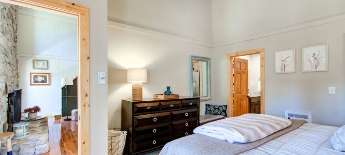 Beech Mtn: Walk to Slopes, Sleeps 9, Pet Friendly, Mountain Views, Cozy Retreat ビーチ・マウンテンのホテル