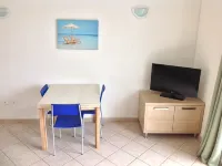 3 Bedroom Penthouse Apartment With Shared Pool And Panoramic Sea/Beach views - Apartemen