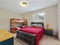 The Marmot's Den - Large Family-Friendly Ski Retreat in Sun Peaks Hotels in Sun Peaks