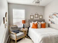 New! Peaceful, clean, heated pool, lake 2 blocks, outdoor bed swing - 방갈로