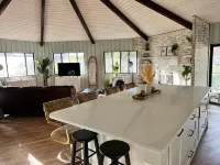 2 Acre  Retreat, Sauna, Fire Pit, Decks, Views, 35 Min to Zion, 45 GC, 45-Bryce