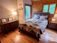 ADK Riverfront Home - Ski Whiteface, Near Lake Placid