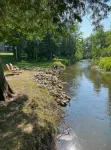 Private setting in the woods on the Rifle River.  8 mi from Dream &Nightmare - WiFi