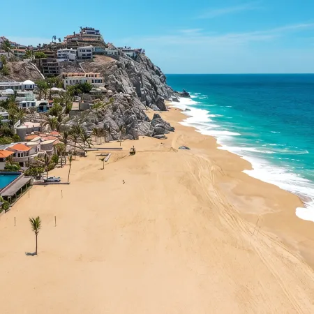 Steps to Beach: 4Br Luxe Villa+Pool+Maid+Concierge+Health Club+Spa