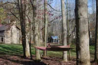 Barn Apartment on Farm Near Old Rag and Shenandoah National Park - balcony