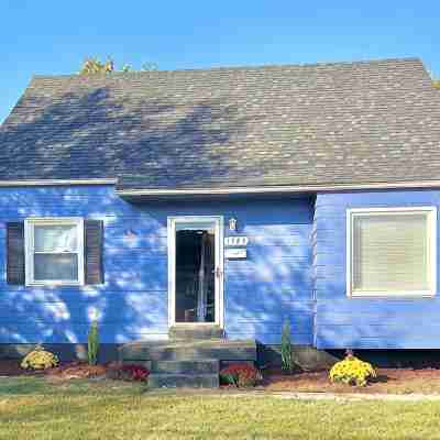 Welcome to Cheerful House Hotel Exterior