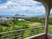 Balisier Apt 2 - One bedroom apartment with gorgeous view! - Homestays