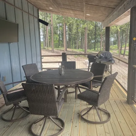 Spacious, 3 bedroom private cabin on 6 acres. Near Mickelson trail & Deadwood