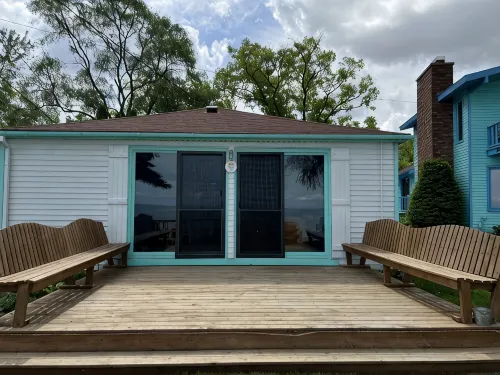Beachfront Bungalow Retreat on Lake Huron3 - 3성급