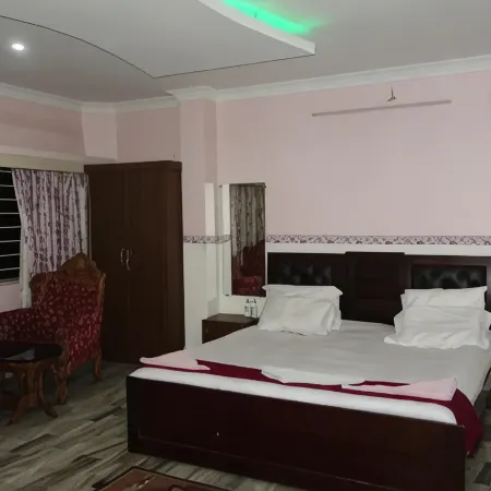 Hotel Hcb (Hemo Chandra Bhawan)