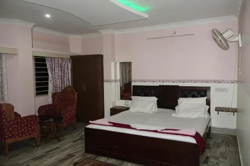 Hotel Hcb (Hemo Chandra Bhawan) - 2-نجوم