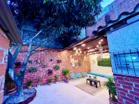 Spring Hostel - Hostels